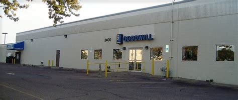 Goodwill sioux falls - Goodwill Support Center 3100 W. 4th St. Sioux City, IA 51103 712-258-4511 Goodwill of the Great Plains is a registered 501(c)3 tax-exempt non-profit organization. 